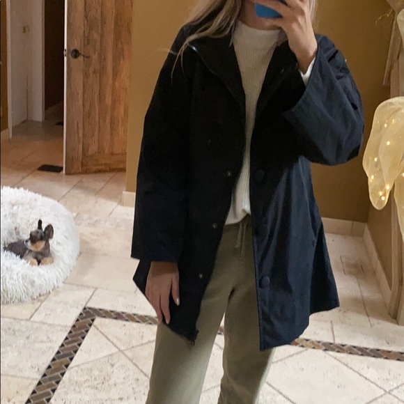 Lululemon rain jacket with hood - Picture 2 of 5